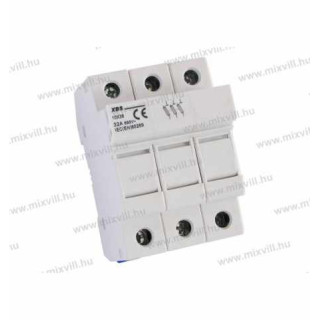 10x38  poistkový odpínač 3 pólový