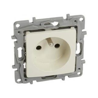 NIL 764640 ZÁS 2P+T 16A BÉŽOVÁ Niloe