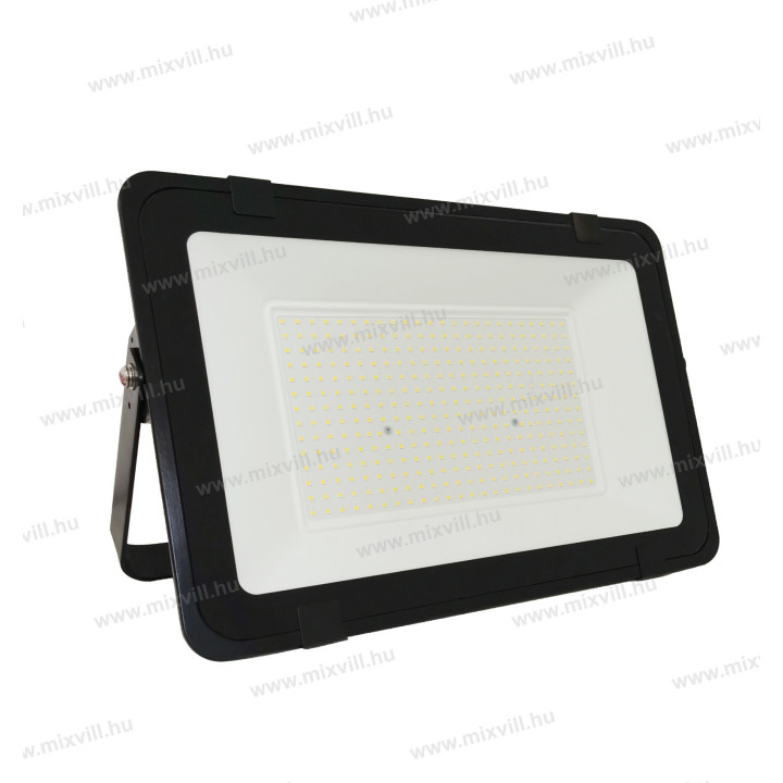 LR30060B LED reflektor 300W 6000K 30000lm IP65 čierny záruka 2r.