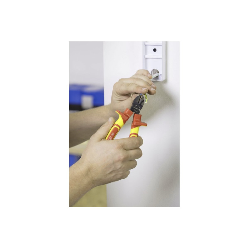 HT1P909 Izolované bočné kliešte 160 mm, 1000 V, VDE