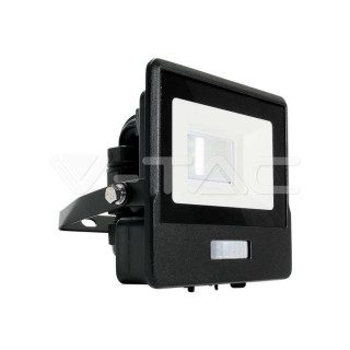 SKU20257 ref.+senz. 10W 735lm čierna