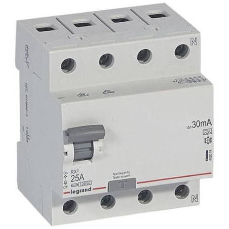 legrand CHRAN 4p 25/4/0,03-A RX3 402074   A chrarakt.