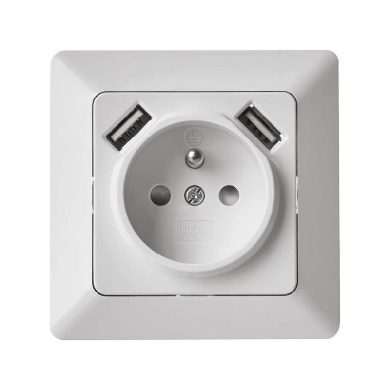 A6000.4 zásuvka 230+USB A+USBC 2,1A MAX