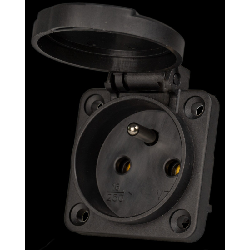 Zásuvka VZ 16 BLACK vst. SEZ DK